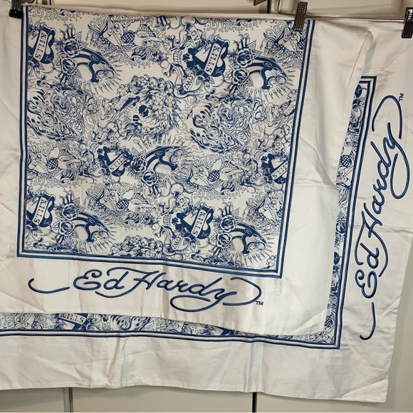 Ed Hardy King Pillow Cases - Picture 1 of 16